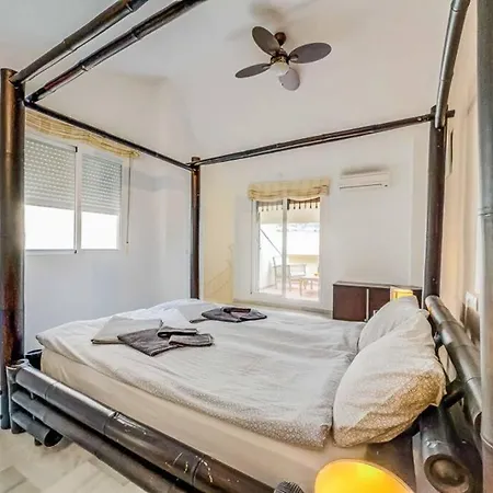 102 - Penthouse With Views And Pool! * Михас