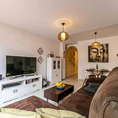 102 - Penthouse With Views And Pool! Апартаменты