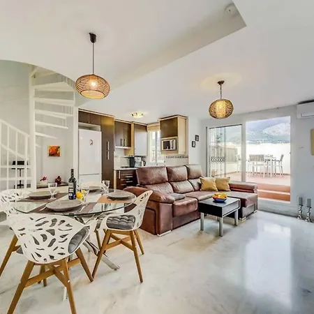 Апартаменты 102 - Penthouse With Views And Pool! *