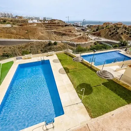 102 - Penthouse With Views And Pool! * Михас