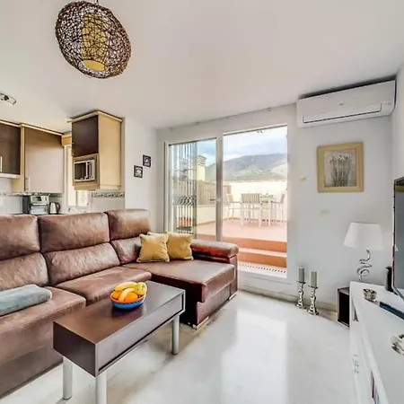 102 - Penthouse With Views And Pool!